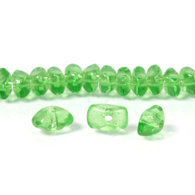 Glass Bead TablePolished - Nugget 04x8MM PERIDOT