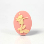 Plastic Cameo - Fairy Dancing Oval 25x18MM IVORY ON PINK