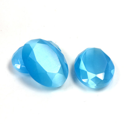 Fiber-Optic Flat Back Stone with Faceted Top and Table - Oval 18x13MM CAT'S EYE AQUA