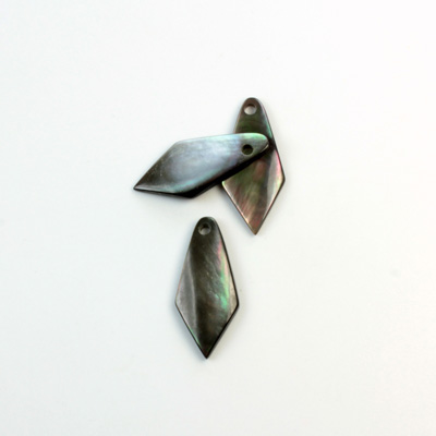 Shell Pendant - Smooth Spear 18x8MM SMOKE GREY MOP