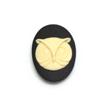 Plastic Cameo - Owl Oval 25x18MM IVORY ON BLACK