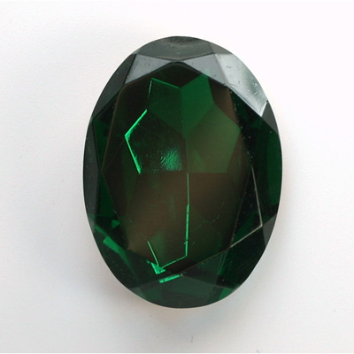 Glass Point Back Foiled Tin Table Cut (TTC) Stone - Oval 30x22MM EMERALD