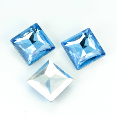 Plastic Point Back Foiled Stone - Square 14x14MM LT SAPPHIRE