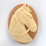 Plastic Cameo - Horse Head wtih Bridle - Oval 40x30MM CREAM ON TAN