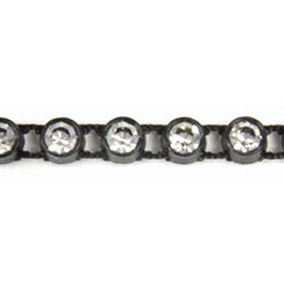 Plastic Rhinestone Banding 1 Row SS19 CRYSTAL-BLACK