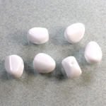 Plastic Bead - Nugget 09MM CHALKWHITE