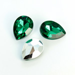 Plastic Point Back Foiled Stone - Pear 18x13MM EMERALD