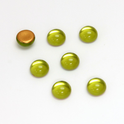 Glass Medium Dome Foiled Cabochon - Round 07MM OLIVINE