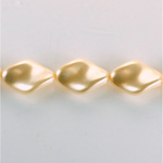 Pearl Beads Twisted
